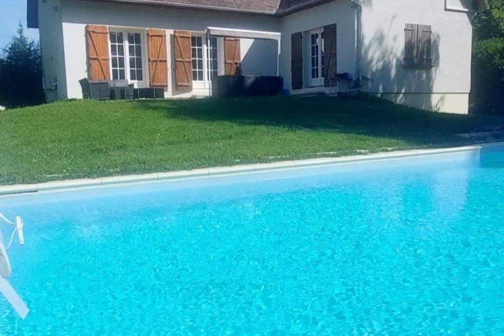 La Villa Du Lac A Mesnil Saint Pere 外观 照片
