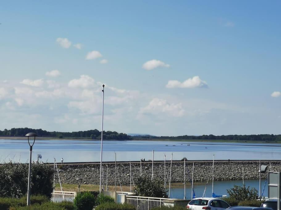 La Villa Du Lac A Mesnil Saint Pere 外观 照片